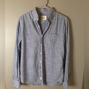 3/$15! American eagle Button down Shirt size S